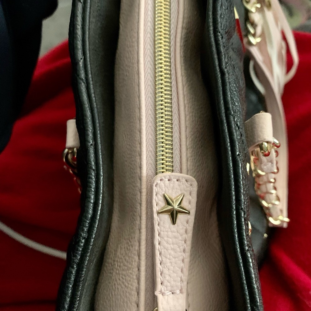 **HOLD/SOLD**Betsey Johnson medium handbag/purse - Picture 3 of 16